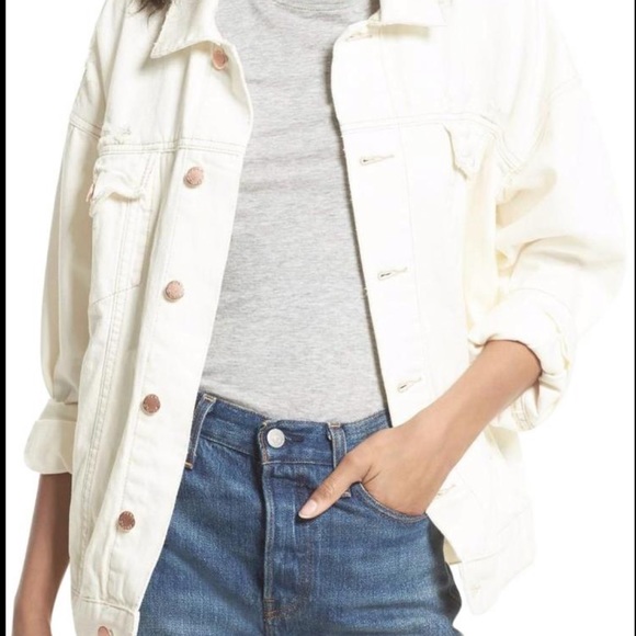 Free People dreaming in white denim jacket - Picture 2 of 8